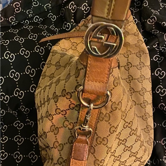 Authentic Gucci Hobo Bag - Picture 1 of 8